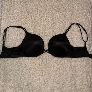 COPY - Victoria’s Secret 32 C Bombshell Add-2-Cups Strap Push-Up Bra